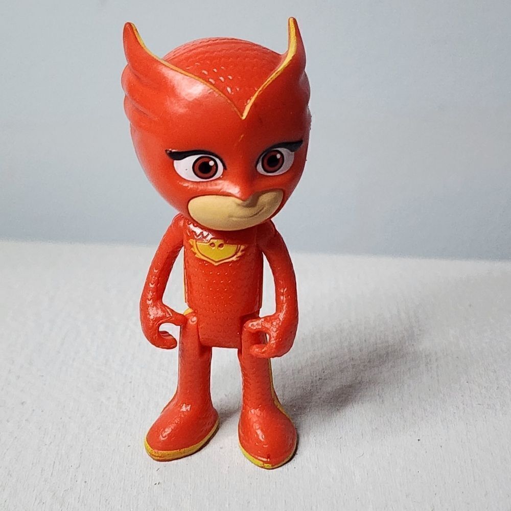 PJ Masks Owlette Red 3.5” Superhero Action Figure 2016 Just Play